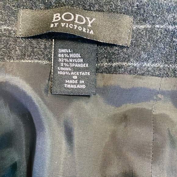 Body by Victoria Wool Pin Stripped Skirt Size 8 - Picture 4 of 4